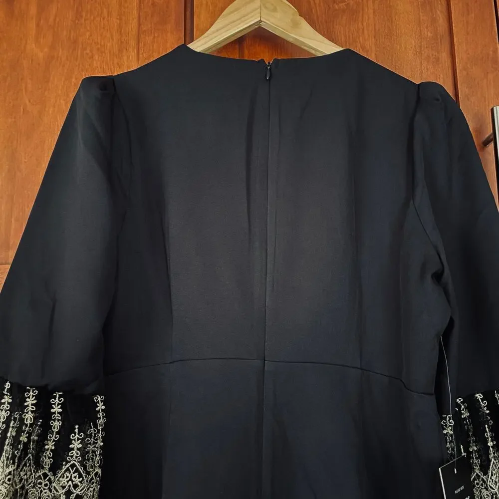Pomander Place Black Lillith Dress Lace Maxi Size Medium NEW